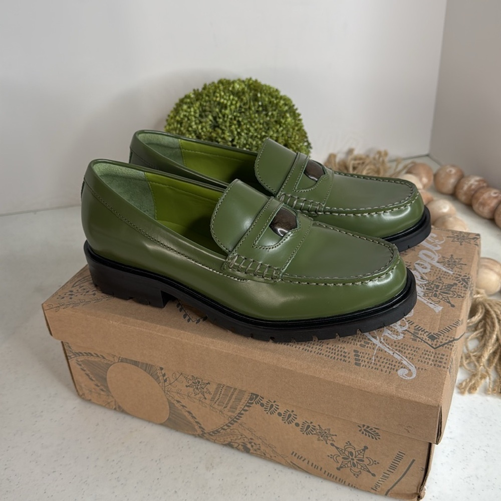 Free People Liv Loafer (Serpent Green) 6/36 - Picture 11 of 12